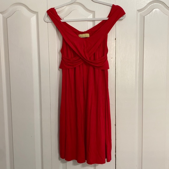 Red Sundress - Picture 1 of 2